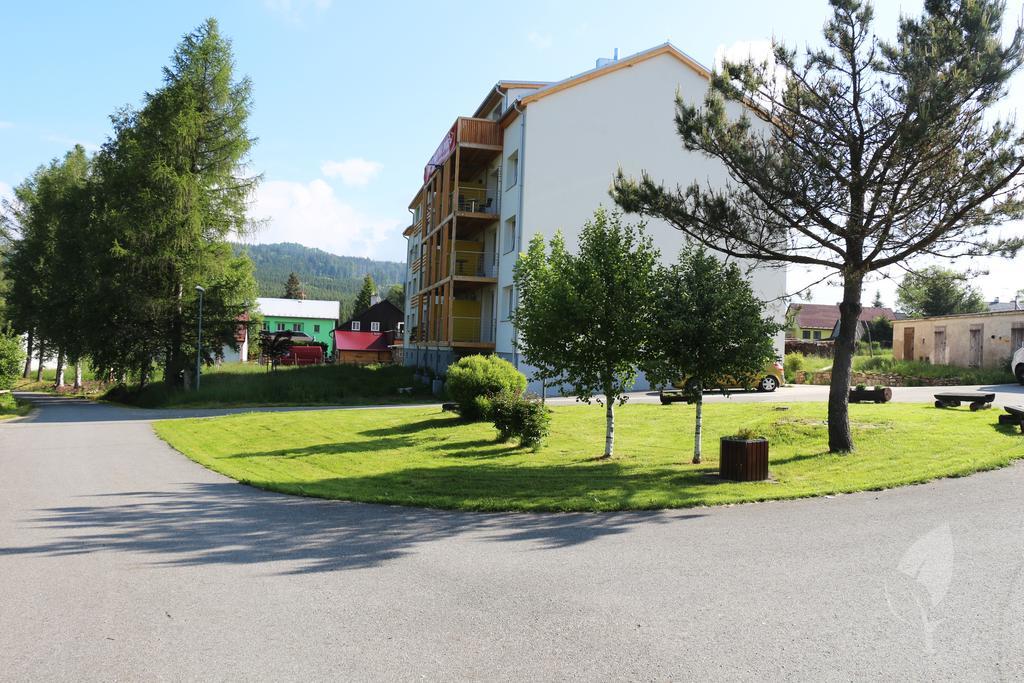 Apartmany Stozec - Nella Premium Экстерьер фото